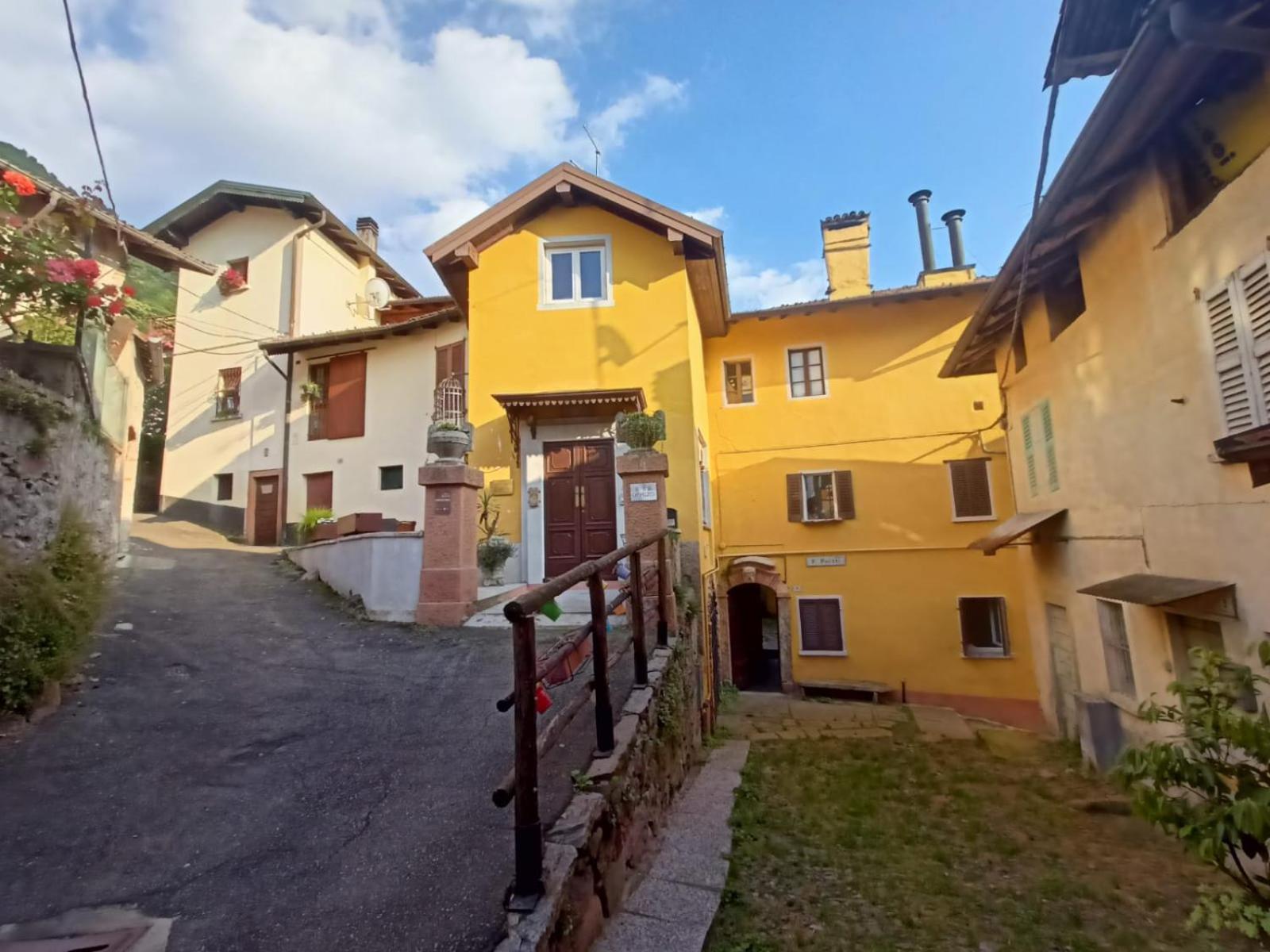 Foresteria Lombarda B & B Ca' Pelitti Ganna 外观 照片