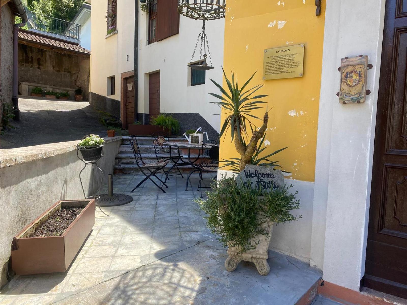 Foresteria Lombarda B & B Ca' Pelitti Ganna 外观 照片