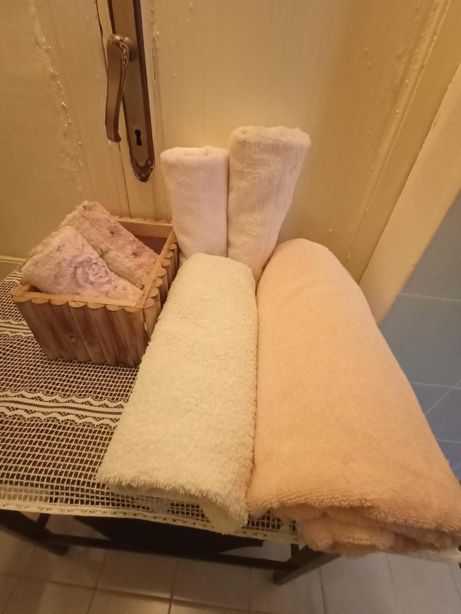Foresteria Lombarda B & B Ca' Pelitti Ganna 外观 照片